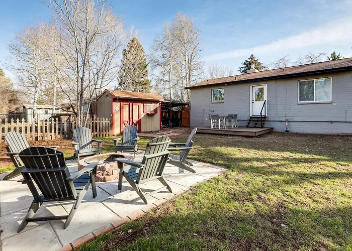 Near Nau & Dtwn! Kid-friendly Retreat *